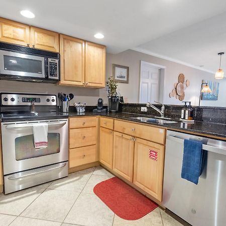 Fun 2 Bed/2 Bath Condo With Pool On Biloxi Beach Exterior foto